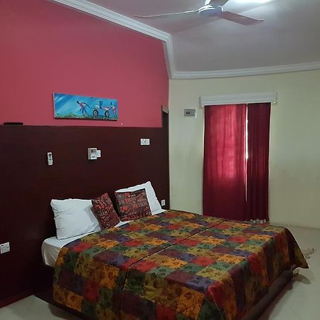 Legacy Tribe Beach Resort Prampram Экстерьер фото