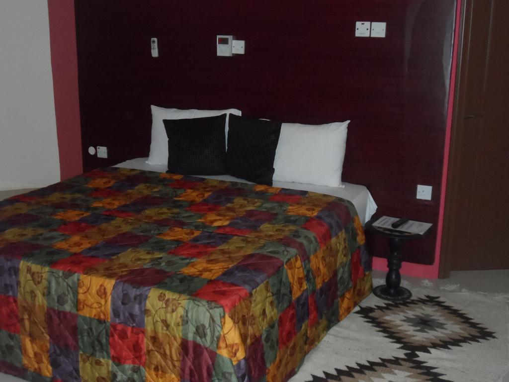 Legacy Tribe Beach Resort Prampram Экстерьер фото