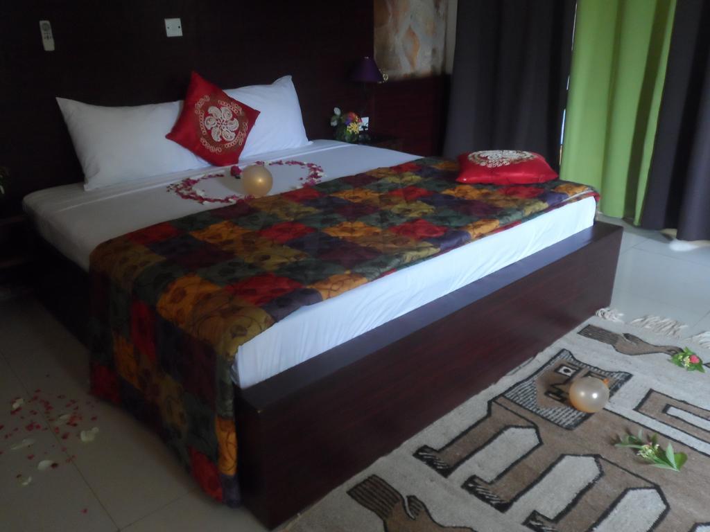Legacy Tribe Beach Resort Prampram Экстерьер фото
