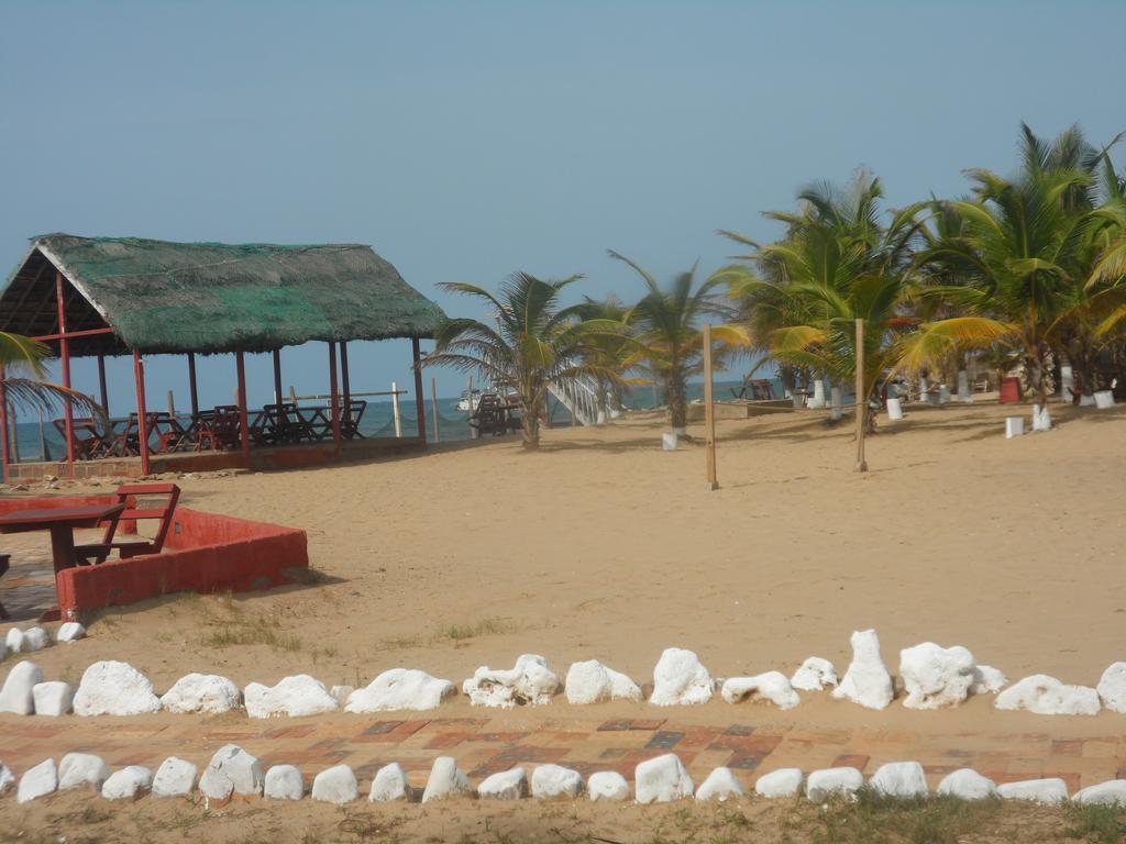 Legacy Tribe Beach Resort Prampram Экстерьер фото