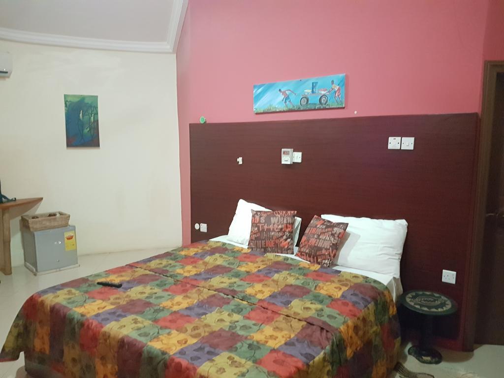 Legacy Tribe Beach Resort Prampram Экстерьер фото
